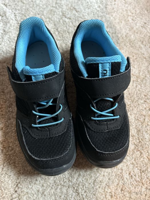 Pantofi baieti Decathlon marime 31