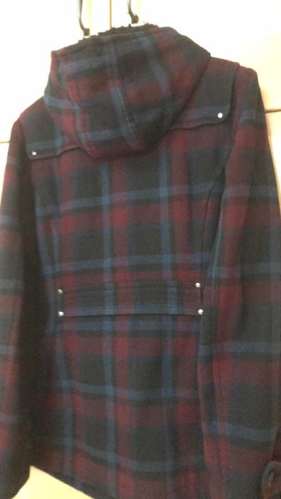 Карирано дамско/тийнеджърско зимно вълнено палто  с качулка, размер S