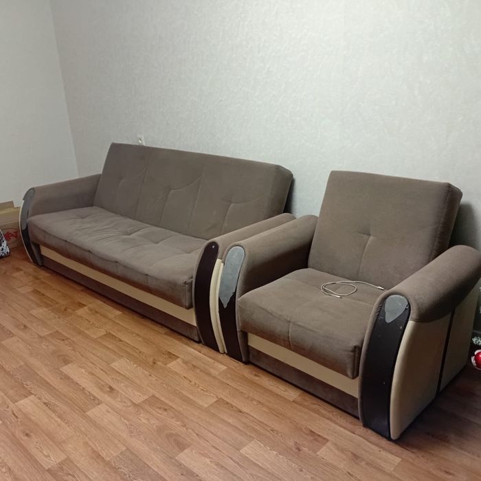 Продам диван и кресло