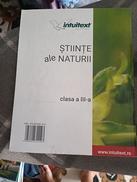 Vand 2 seturi de manuale clasa a III a