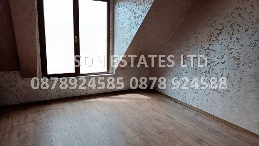 Продава се Четиристаен апартамент в Казанлък - 160 кв.м за 938 €/кв.м - Снимка #9