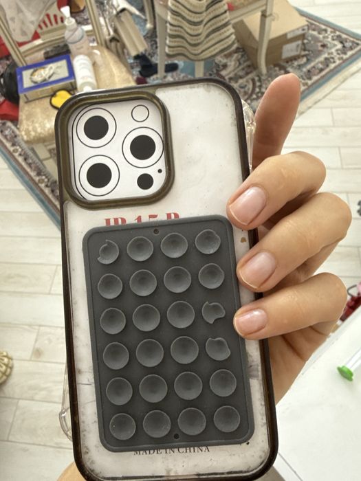 Отдам даром чехлы айфон 15про