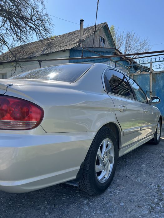 Hyundai sonata 2004