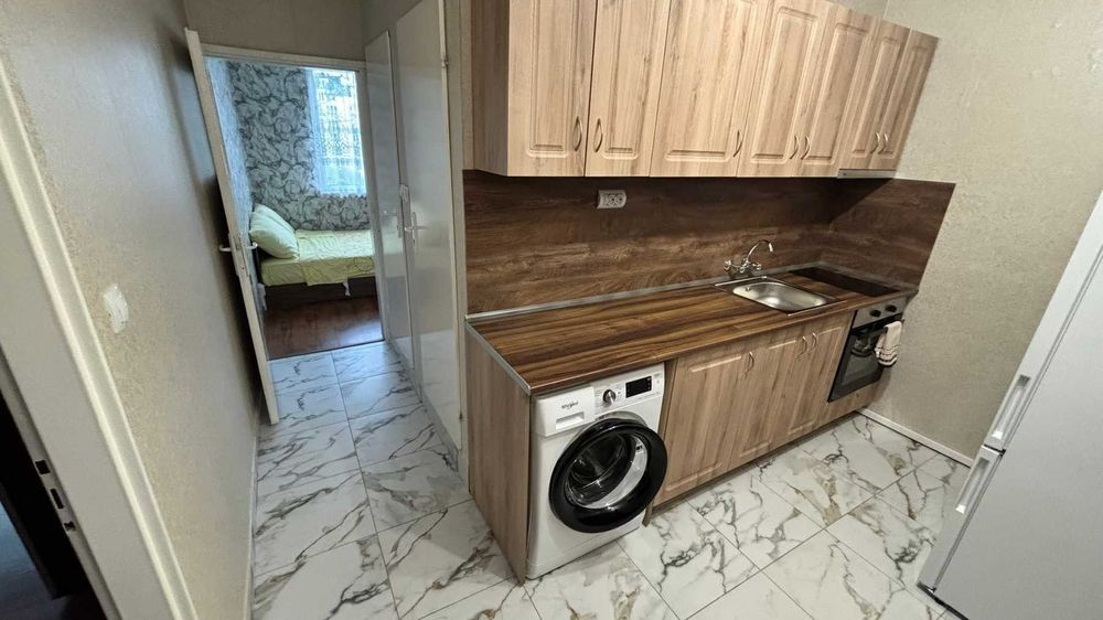 Дава се под наем Двустаен апартамент в София, Люлин 9 - 48 кв.м за 447.78 € - Снимка #3