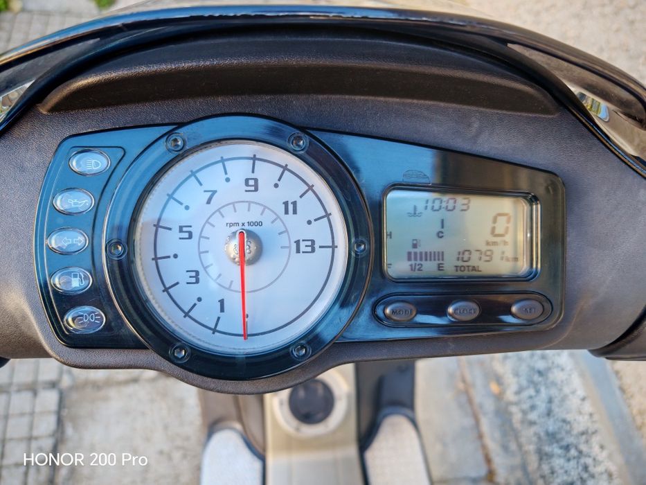 Скутер Пиаджо Енерджи 50