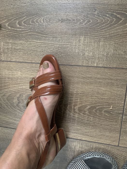 женские босоножки