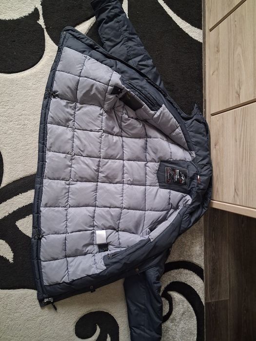 Продам куртку Sooyt