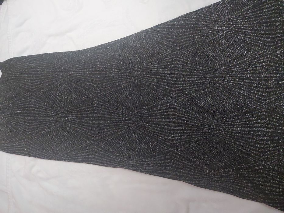 Fusta lunga sclipitoare