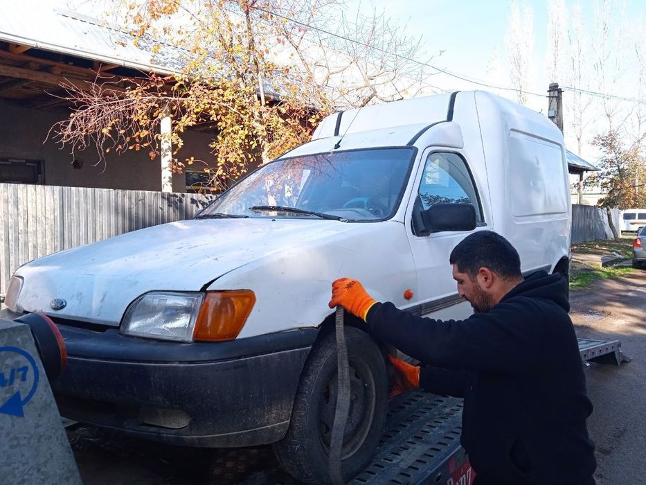 Форд Экскорд сотилади  запчастга