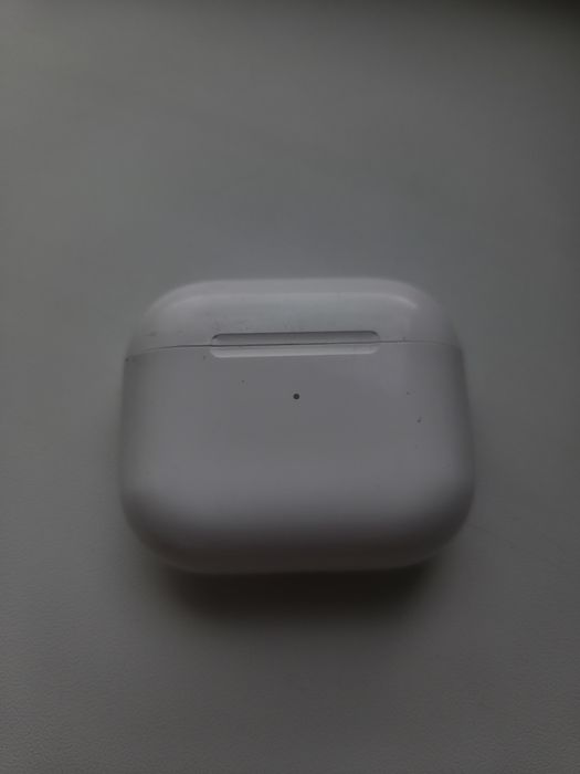 Оригинальные AirPods 3