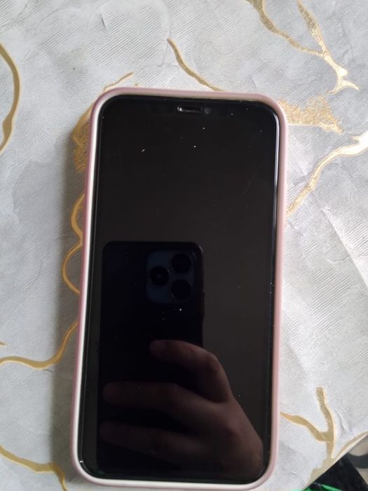 Продам айфон 11, 128 гб