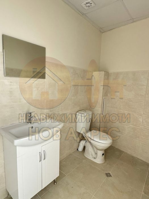 Дава се под наем Магазин в Търговище, Център - 55 кв.м за 408 € - Снимка #10