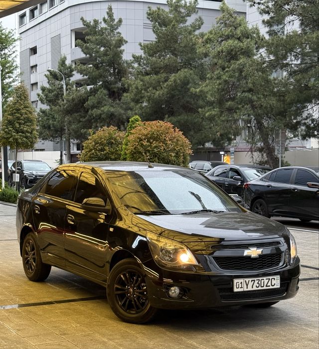 Chevrolet Cobalt MCM midnight