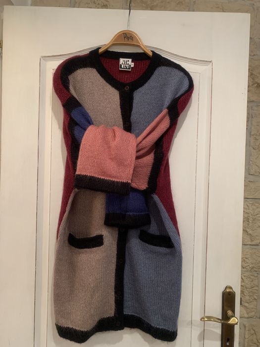 Cardigan color block , pufos, mohair