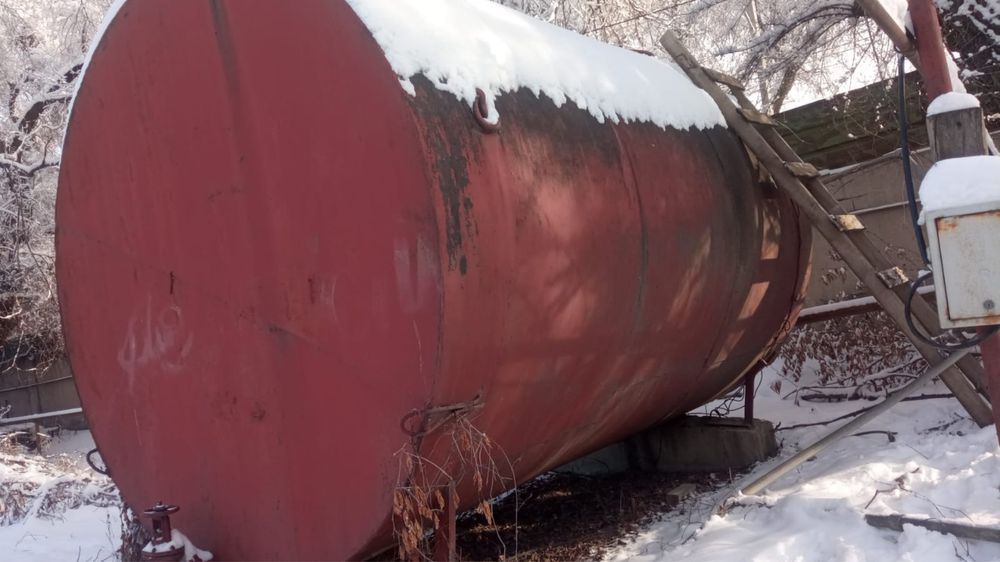 Продам бочку 25 кубов