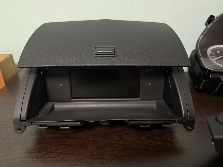 Части за w204 работещи