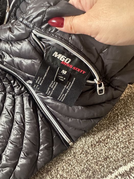 Двулицево яке Miss Sixty