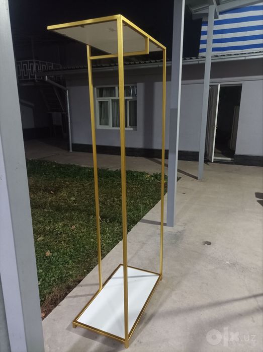 Срочно продам вешалки  лофт новые