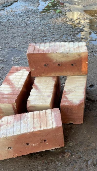 Кирпич красный одинарный