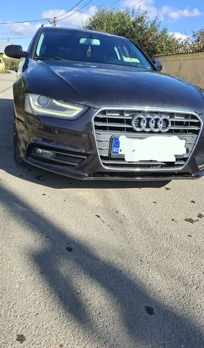 Audi A4 avant 2013 2l disel 143cp