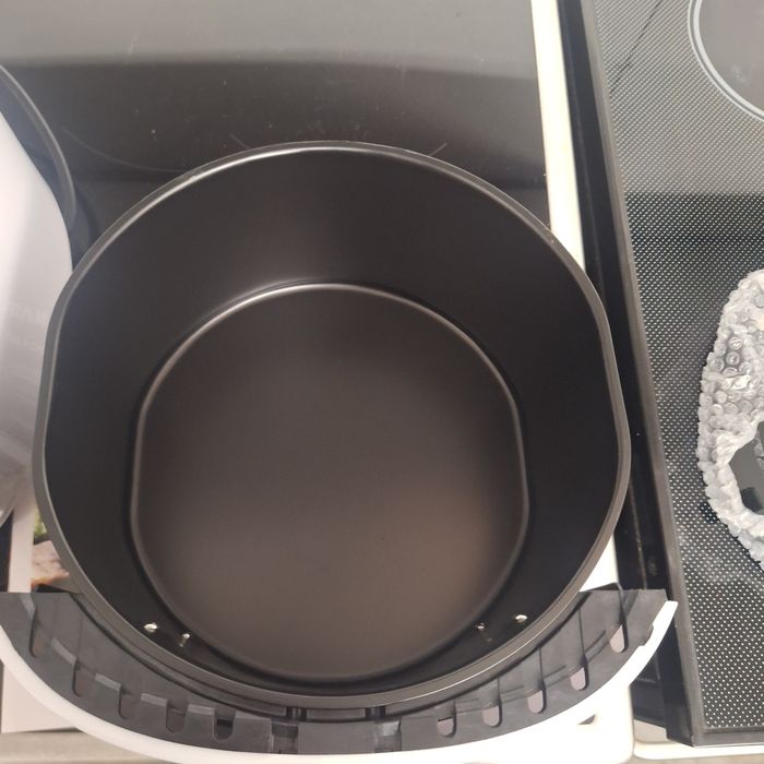 Еър фрайър чисто нов 5 литра/1200 вата