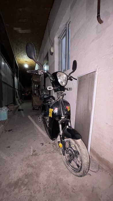 Скутер,ск 8 состояние нормально