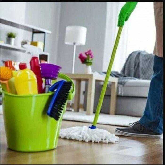 Химчистка мягкой мебели за 100 000 сум за кресло