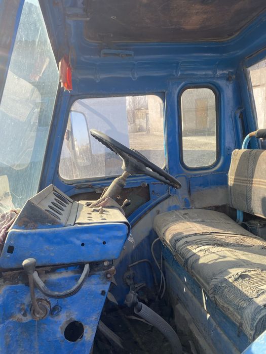 Трактор МТЗ 80 Трактор