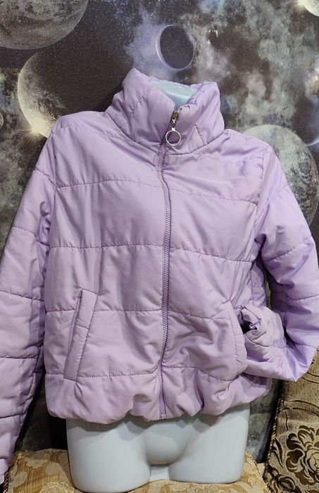 Продам куртки по 2000