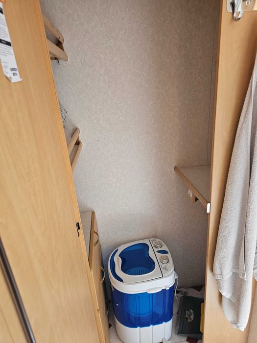 Rulota Bailey Pageant Monarch FULL OFF GRID baterie 2.4 kWh + Mover