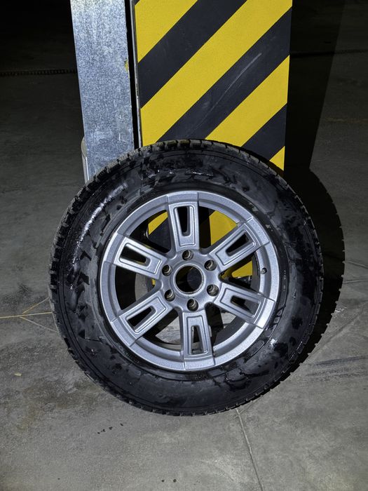 Nokian Nordman 265/60/18