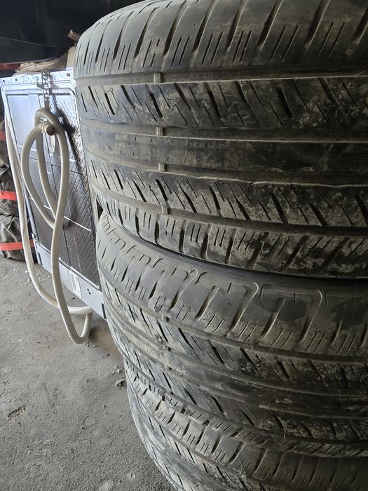 Продам шины DUNLOP R20