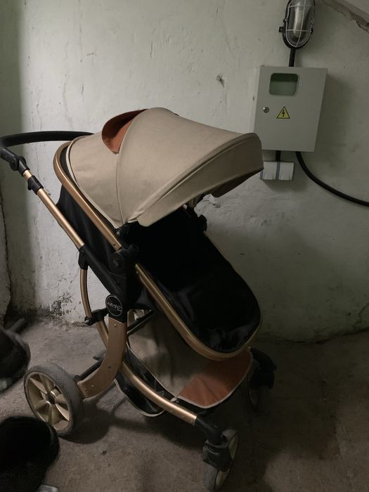 Продам СРОЧНО  коляску детскую