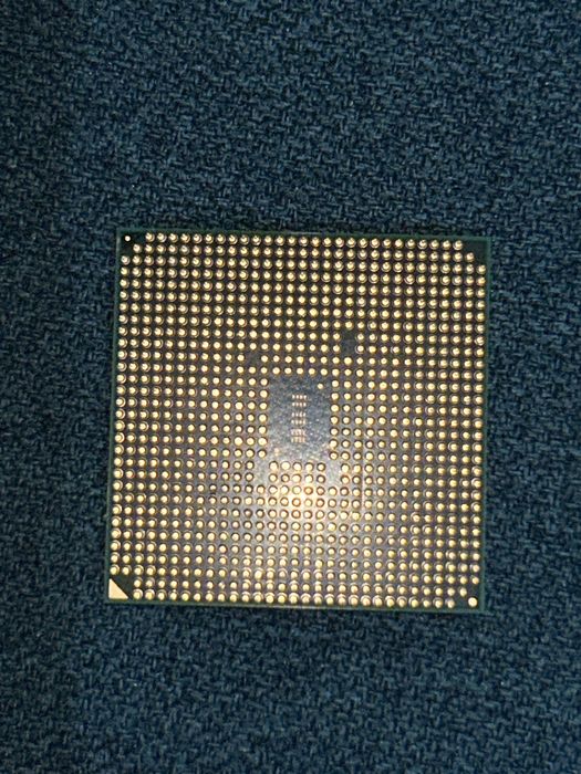 Placa de baza ASUS A68HM-E33 v2 + Procesor AMD X4