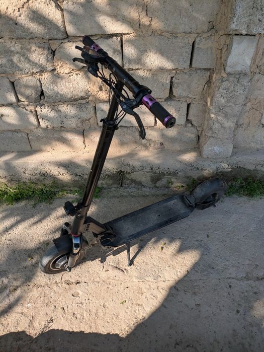 Электросамокат KUGO м4 про полный привод