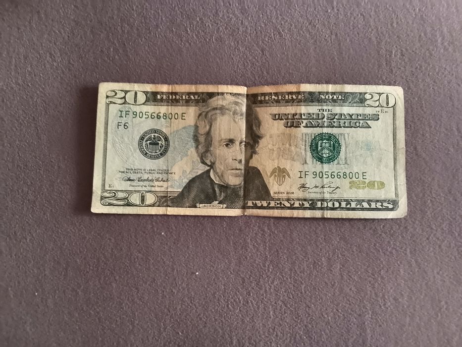 Продам 20 долларов,2006