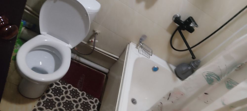 yosh oila yoki qizlarni ijaraga olamiz hazaykali