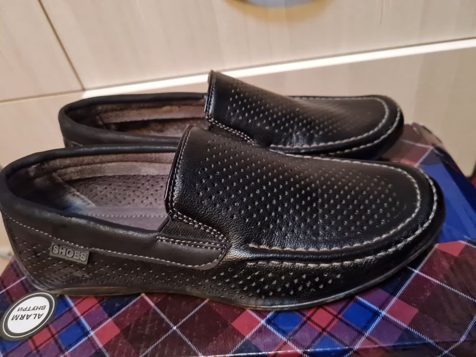 Продам макасины мальчиковые 33 размер