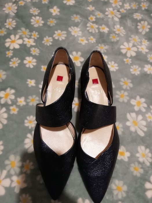 Обувки на токчета Hogl