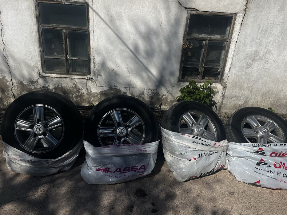 Продам диски с резиной лексус
