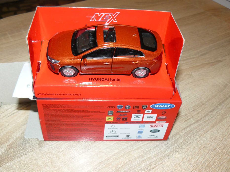 Macheta Auto De Colectie HYUNDAI IONIQ Scara 1:34,Noua WELLY - NEX