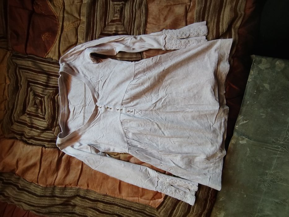 Женские вещи 46р