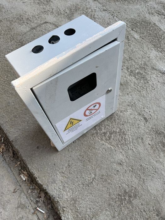 Распределительный щит для электрики