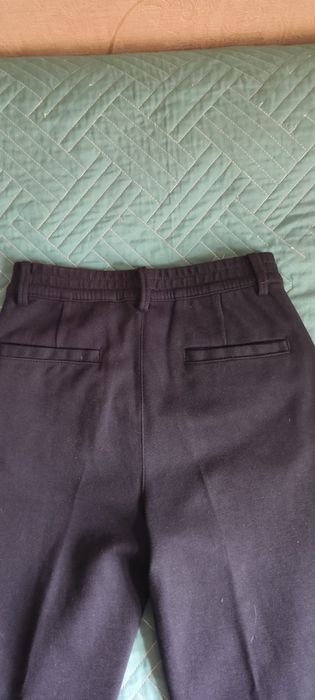 Продам школьные брюки ( новые)