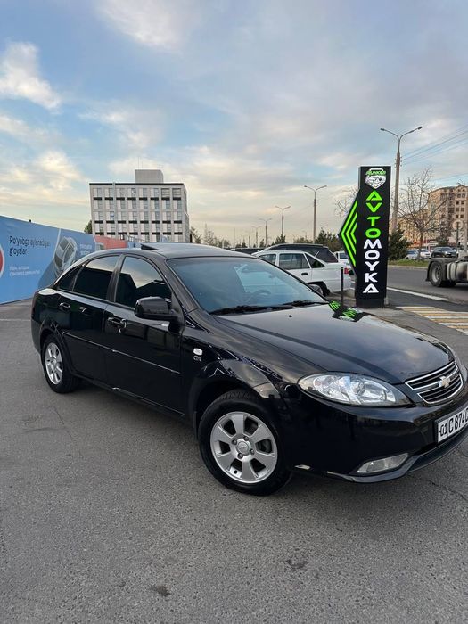 Lasetti Genta avtomat 2022 yil kraska toza