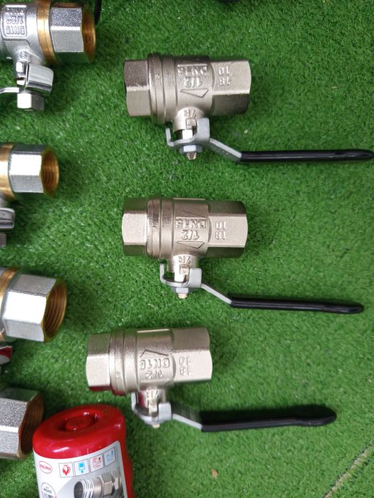 Robineti diferite modele