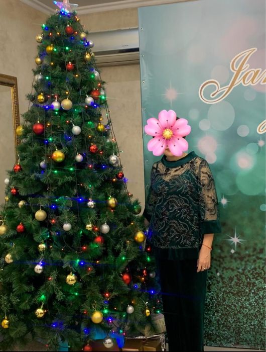 Продаются 2 костюма из велюра