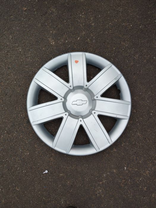 Продам колпак Chevrolet оригинал