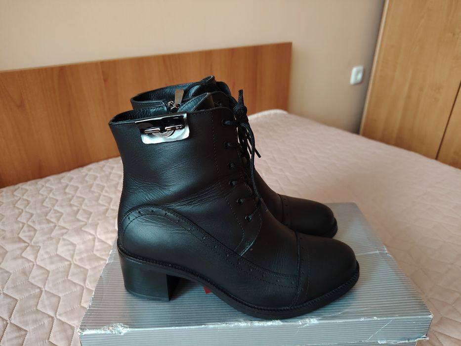 Зимни дамски боти на Кавалер