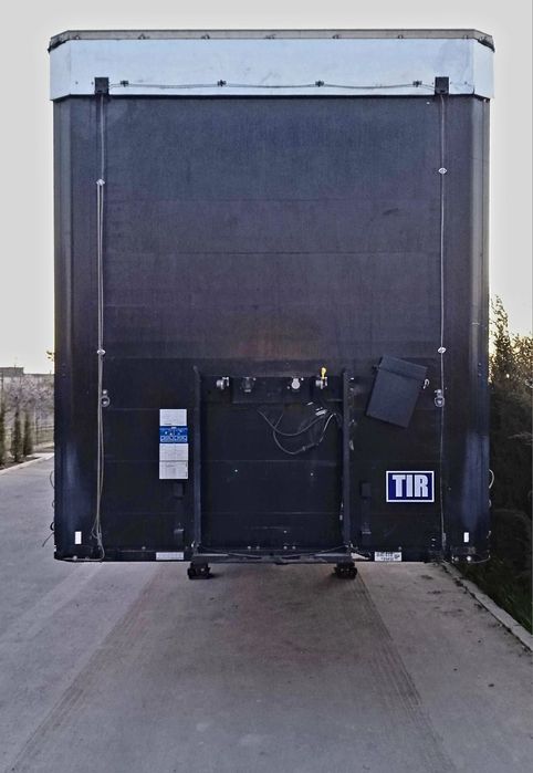 Полуприцеп мега 105куб